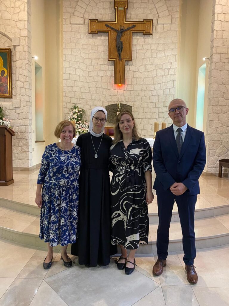 OBŁÓCZYNY S. DOROTY Z życia Zgromadzenia OBŁÓCZYNY S. DOROTY Z życia Zgromadzenia