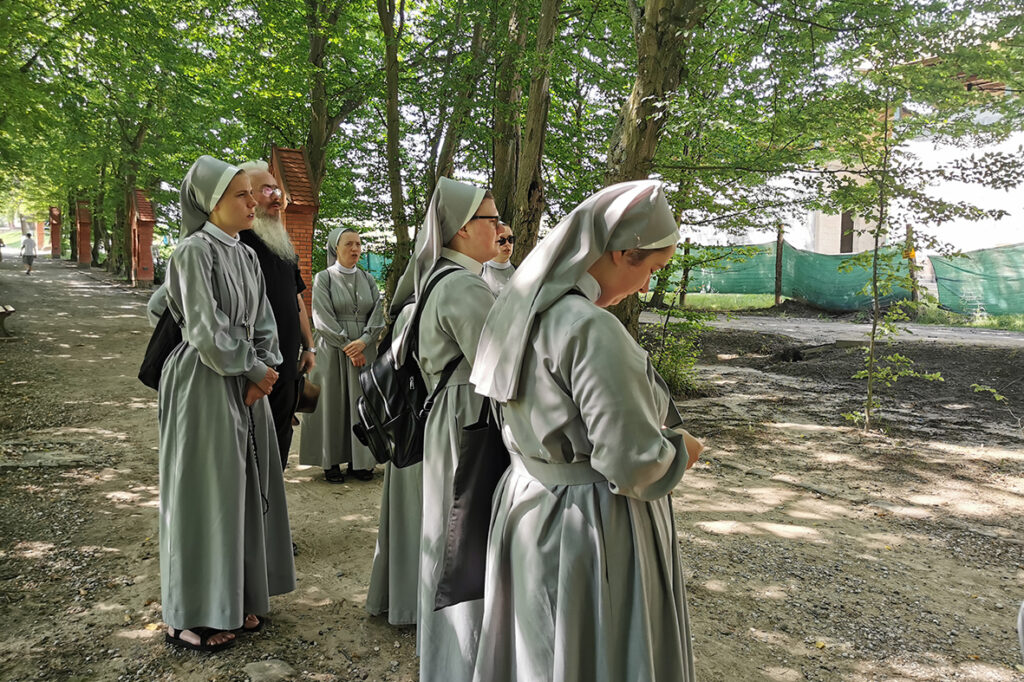 LETNI ZJAZD SIÓSTR JUNIORYSTEK Juniorat LETNI ZJAZD SIÓSTR JUNIORYSTEK Juniorat