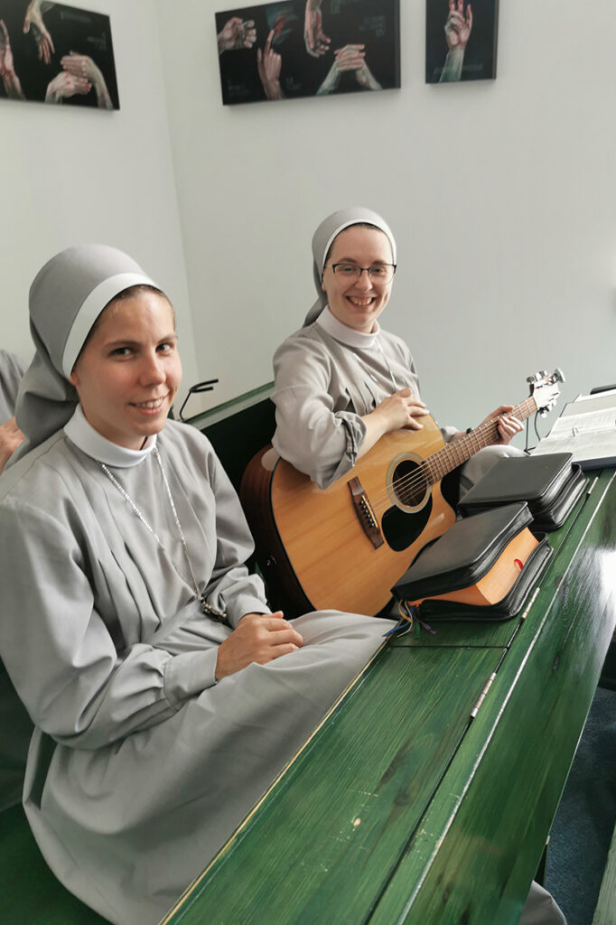 LETNI ZJAZD SIÓSTR JUNIORYSTEK Juniorat LETNI ZJAZD SIÓSTR JUNIORYSTEK Juniorat