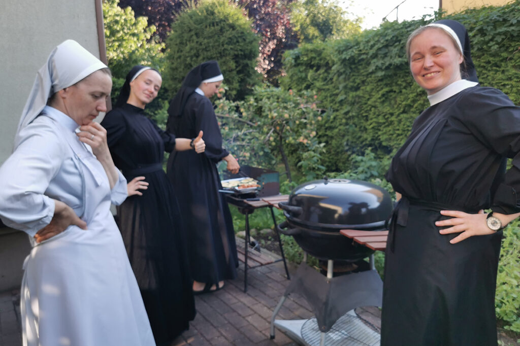 LETNI ZJAZD SIÓSTR JUNIORYSTEK Juniorat LETNI ZJAZD SIÓSTR JUNIORYSTEK Juniorat