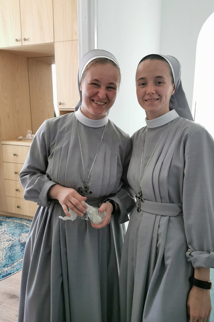 LETNI ZJAZD SIÓSTR JUNIORYSTEK Juniorat LETNI ZJAZD SIÓSTR JUNIORYSTEK Juniorat