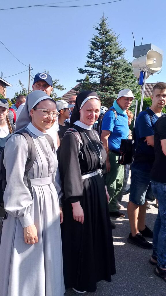 PIELGRZYMKA DO SWARZEWA Apostolstwo Sióstr
