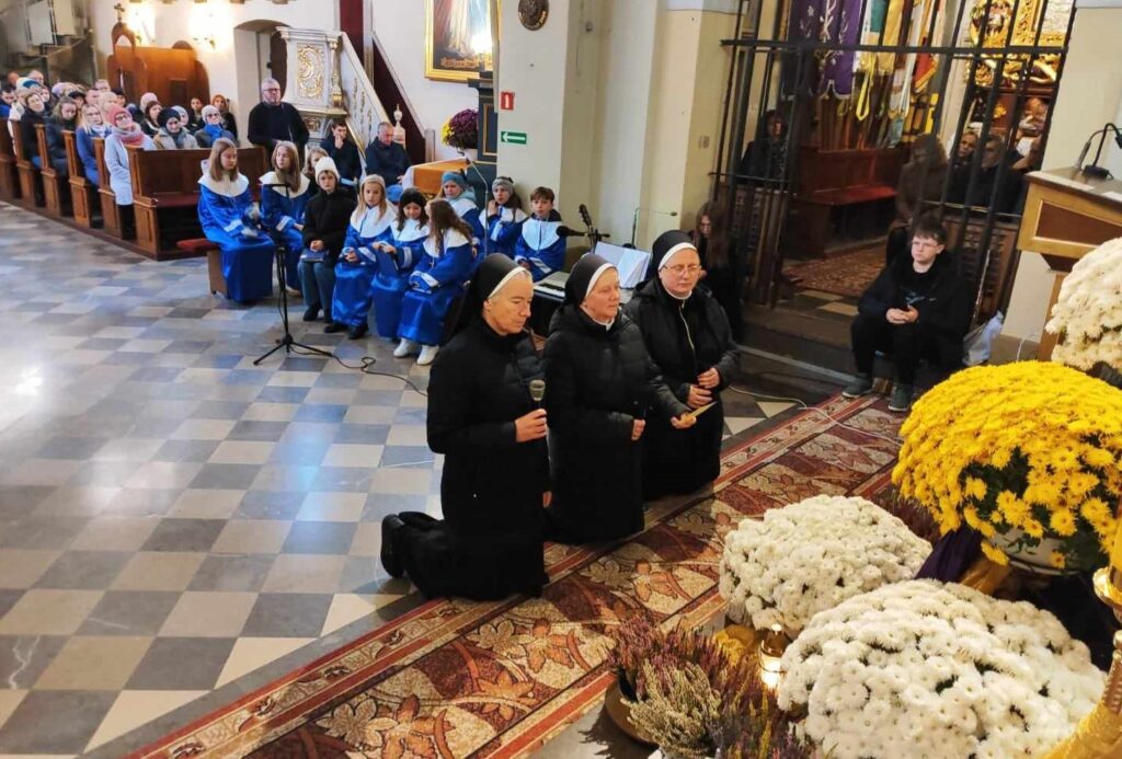 UROCZYSTOŚĆ CHRYSTUSA KRÓLA W NASZYCH WSPÓLNOTACH Święta Patronalne