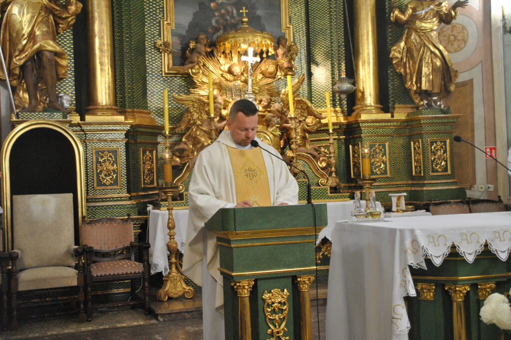 UROCZYSTOŚĆ CHRYSTUSA KRÓLA W NASZYCH WSPÓLNOTACH Święta Patronalne