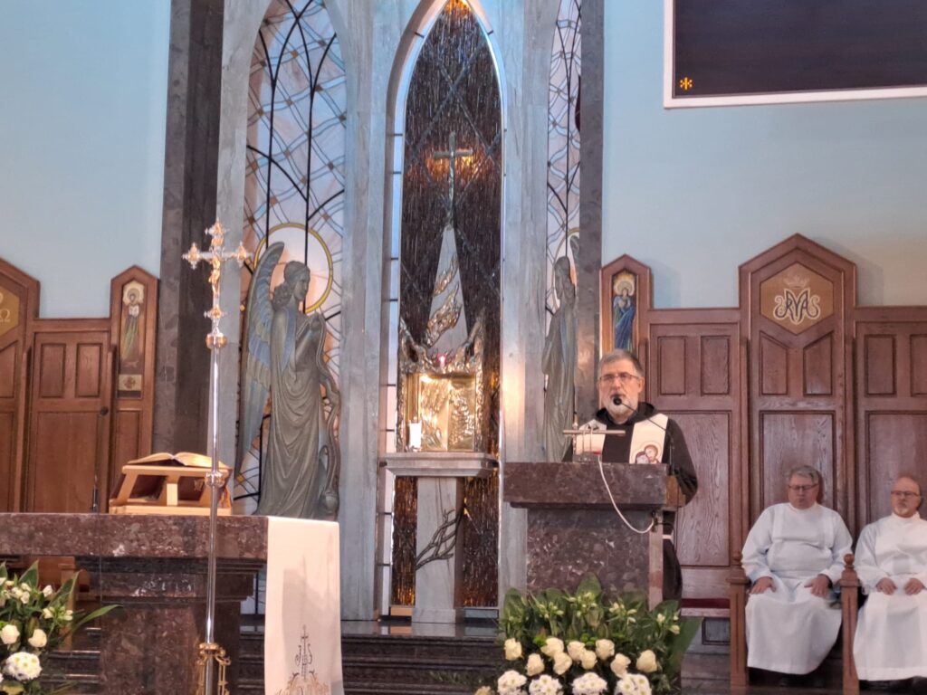 40LECIE PARAFII ŚWIĘTEJ RODZINY W LUBLINIE Apostolstwo Sióstr 40LECIE PARAFII ŚWIĘTEJ RODZINY W LUBLINIE Apostolstwo Sióstr