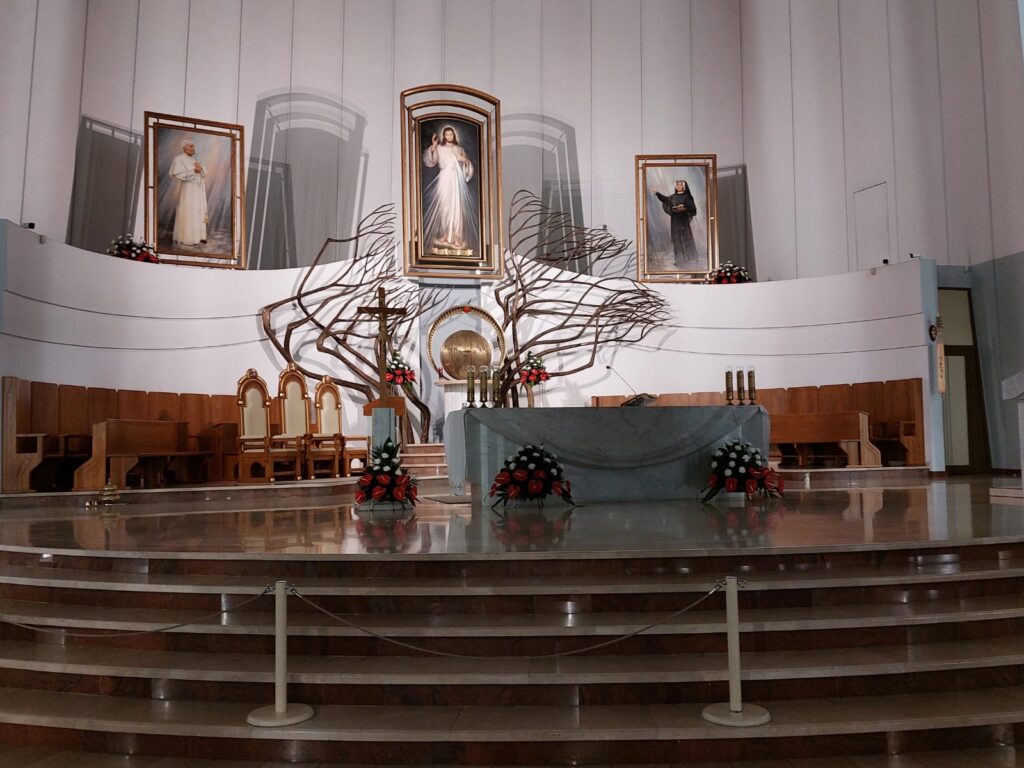 PIELGRZYMKA DO WADOWIC I ŁAGIEWNIK Apostolstwo Sióstr PIELGRZYMKA DO WADOWIC I ŁAGIEWNIK Apostolstwo Sióstr