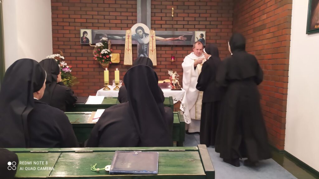 UROCZYSTOŚĆ CHRYSTUSA KRÓLA W NASZYCH WSPÓLNOTACH Święta Patronalne