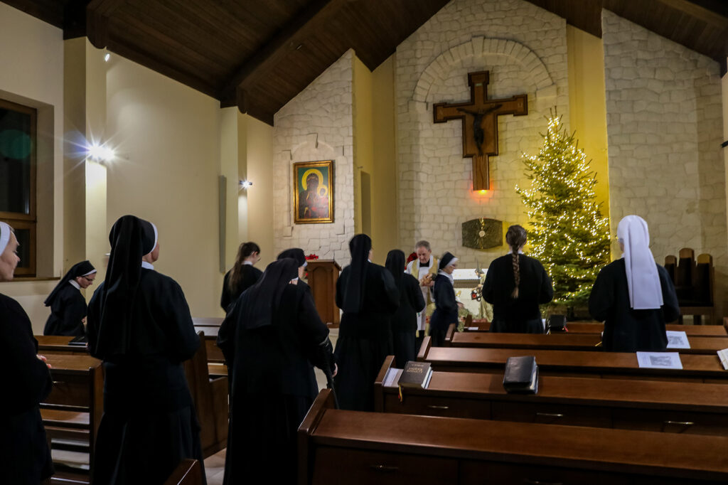 WIGILIA W DOMU GENERALNYM Z życia Zgromadzenia