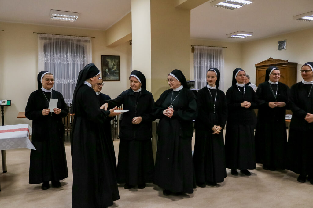 WIGILIA W DOMU GENERALNYM Z życia Zgromadzenia