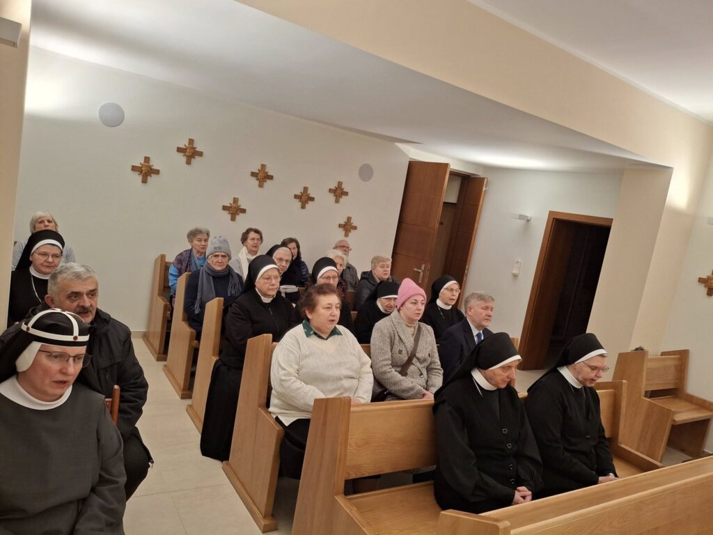 NAWIEDZENIE MATKI BOŻEJ Z życia Zgromadzenia NAWIEDZENIE MATKI BOŻEJ Z życia Zgromadzenia