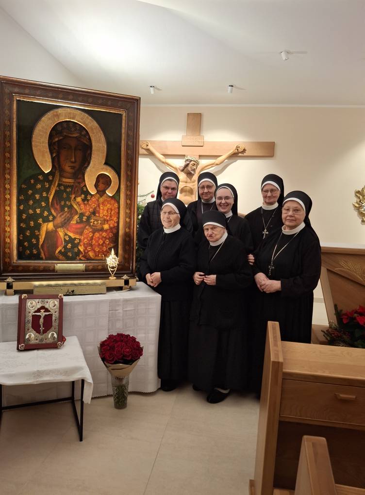 NAWIEDZENIE MATKI BOŻEJ Z życia Zgromadzenia NAWIEDZENIE MATKI BOŻEJ Z życia Zgromadzenia