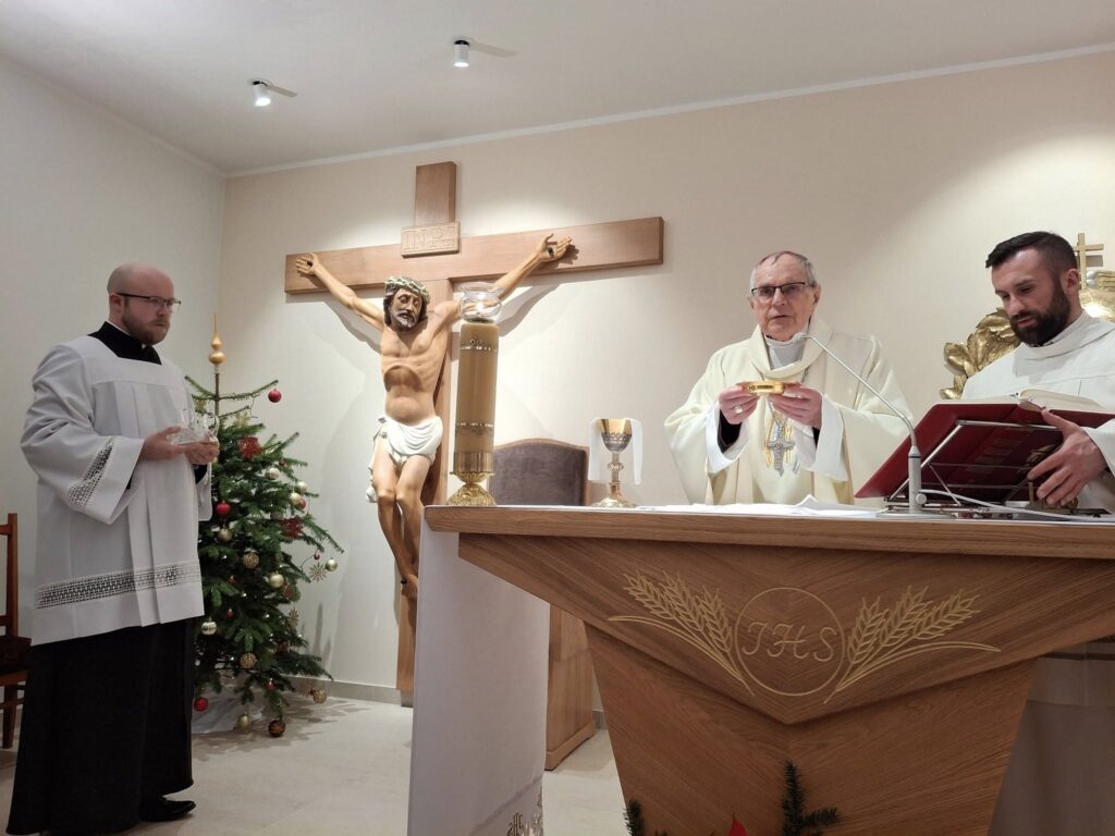 NAWIEDZENIE MATKI BOŻEJ Z życia Zgromadzenia NAWIEDZENIE MATKI BOŻEJ Z życia Zgromadzenia