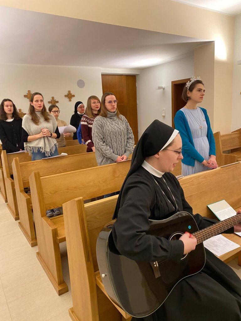 SKUPIENIE SYLWESTROWE Rekolekcje i dni skupienia SKUPIENIE SYLWESTROWE Rekolekcje i dni skupienia