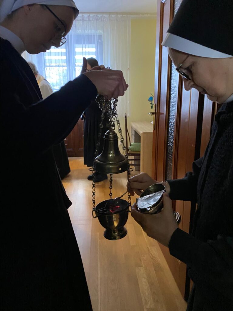 WIZYTA DUSZPASTERSKA W BETAŃSKICH WSPÓLNOTACH Z życia Zgromadzenia WIZYTA DUSZPASTERSKA W BETAŃSKICH WSPÓLNOTACH Z życia Zgromadzenia