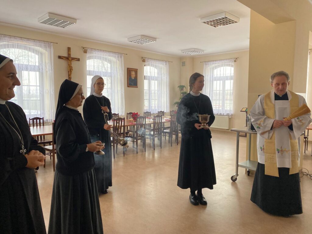 WIZYTA DUSZPASTERSKA W BETAŃSKICH WSPÓLNOTACH Z życia Zgromadzenia WIZYTA DUSZPASTERSKA W BETAŃSKICH WSPÓLNOTACH Z życia Zgromadzenia