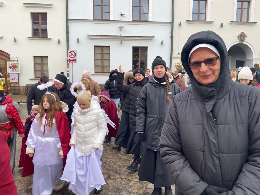 ORSZAK TRZECH KRÓLI Życie postulatu i nowicjatu