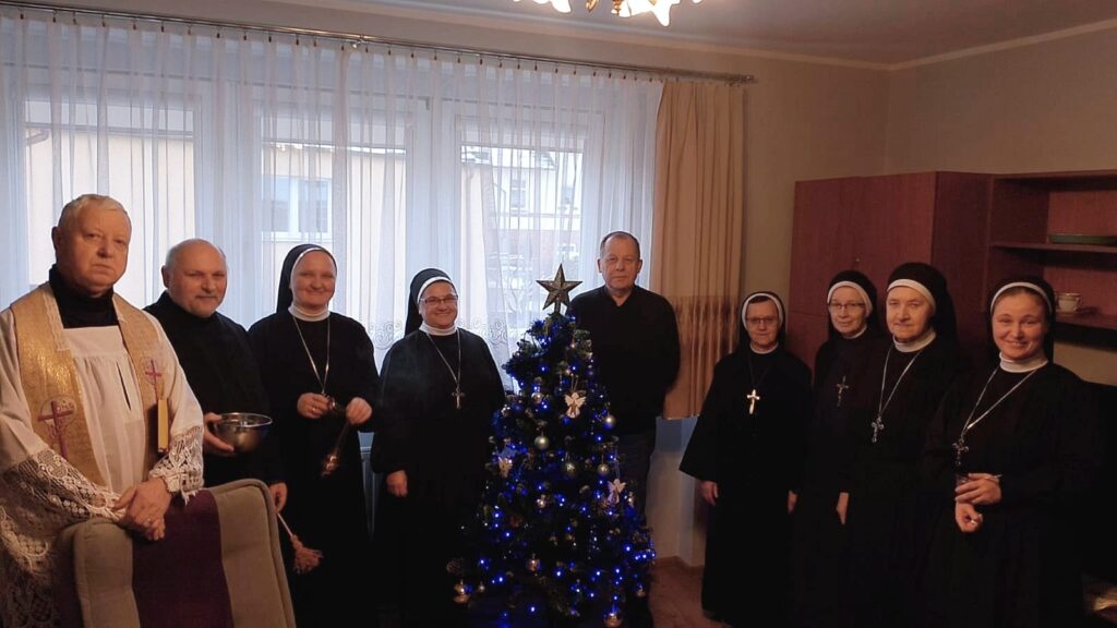 WIZYTA DUSZPASTERSKA W BETAŃSKICH WSPÓLNOTACH Z życia Zgromadzenia WIZYTA DUSZPASTERSKA W BETAŃSKICH WSPÓLNOTACH Z życia Zgromadzenia