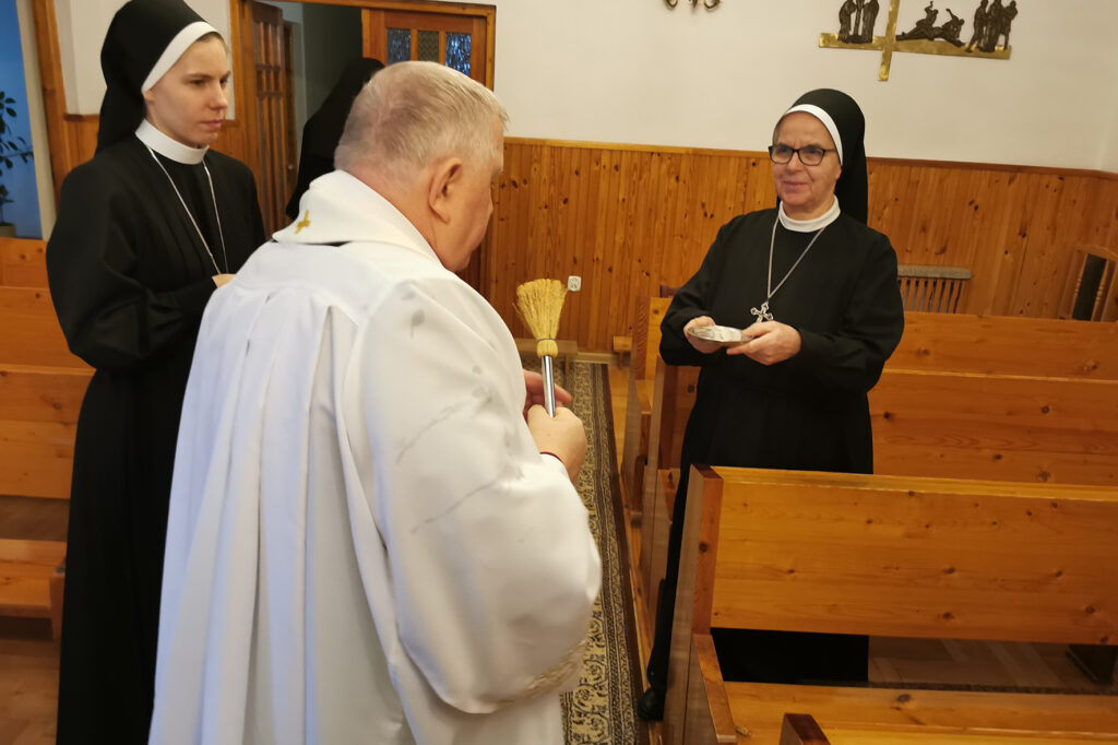 WIZYTA DUSZPASTERSKA W BETAŃSKICH WSPÓLNOTACH Z życia Zgromadzenia WIZYTA DUSZPASTERSKA W BETAŃSKICH WSPÓLNOTACH Z życia Zgromadzenia