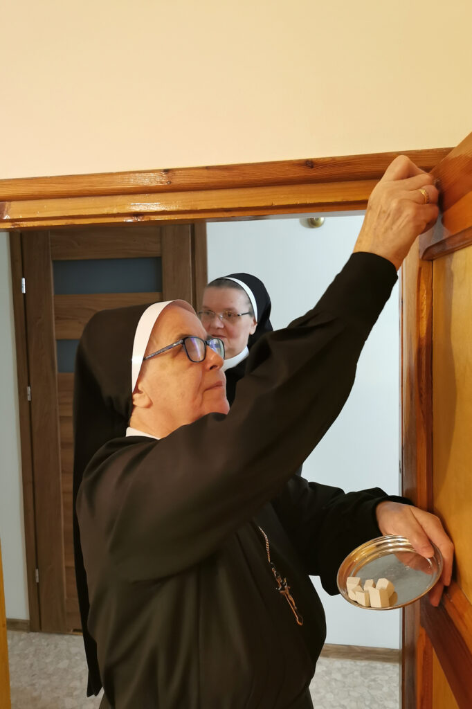 WIZYTA DUSZPASTERSKA W BETAŃSKICH WSPÓLNOTACH Z życia Zgromadzenia WIZYTA DUSZPASTERSKA W BETAŃSKICH WSPÓLNOTACH Z życia Zgromadzenia