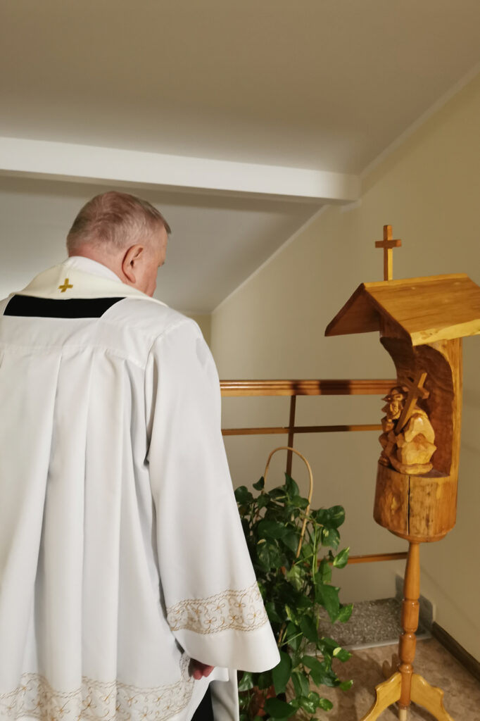 WIZYTA DUSZPASTERSKA W BETAŃSKICH WSPÓLNOTACH Z życia Zgromadzenia WIZYTA DUSZPASTERSKA W BETAŃSKICH WSPÓLNOTACH Z życia Zgromadzenia