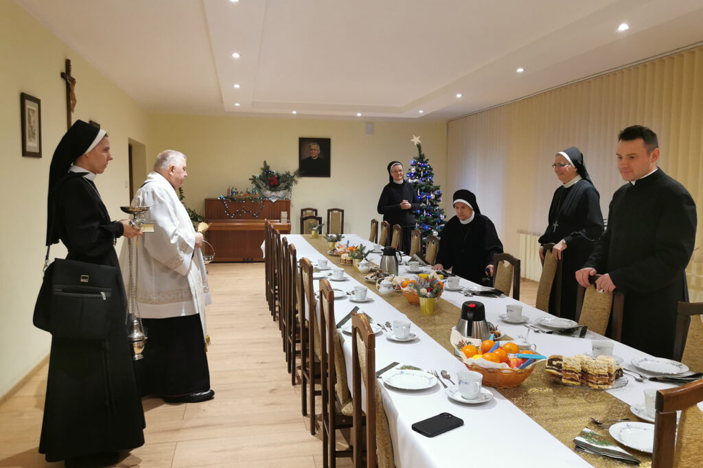 WIZYTA DUSZPASTERSKA W BETAŃSKICH WSPÓLNOTACH Z życia Zgromadzenia WIZYTA DUSZPASTERSKA W BETAŃSKICH WSPÓLNOTACH Z życia Zgromadzenia