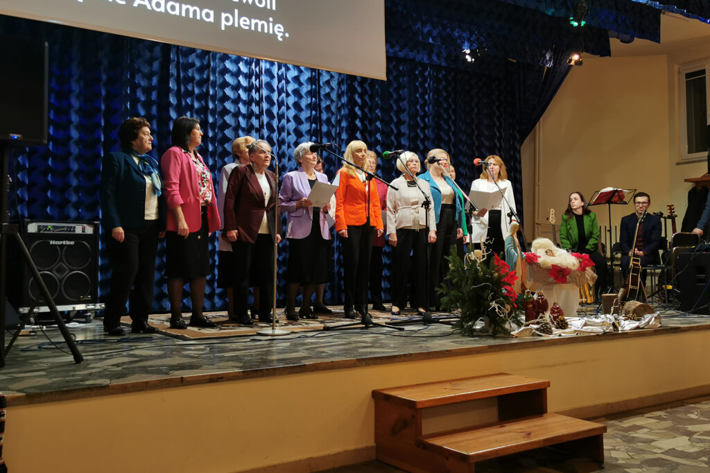 KOLĘDOWANIE PARAFIALNE Apostolstwo Sióstr KOLĘDOWANIE PARAFIALNE Apostolstwo Sióstr