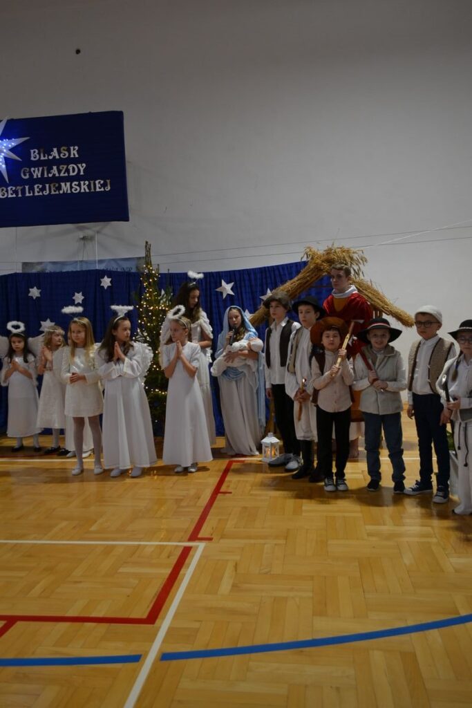 JASEŁKA W OPOLU LUBELSKIM Apostolstwo Sióstr JASEŁKA W OPOLU LUBELSKIM Apostolstwo Sióstr