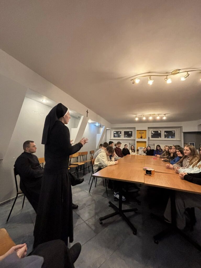 SPOTKANIE ZE WSPÓLNOTĄ KSM Apostolstwo Sióstr