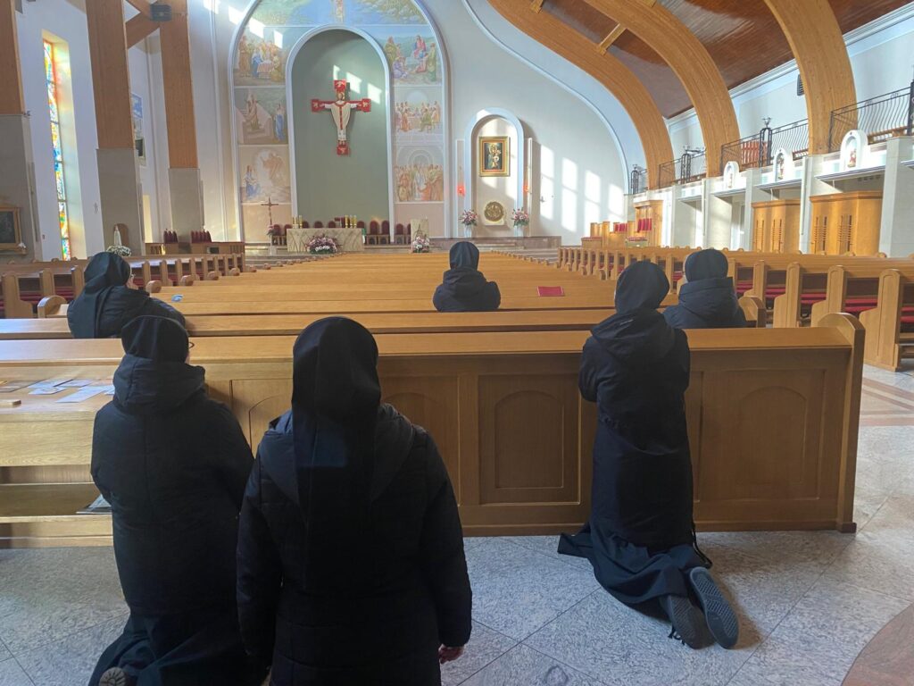 ZIMOWY ZJAZD SIÓSTR JUNIORYSTEK Juniorat ZIMOWY ZJAZD SIÓSTR JUNIORYSTEK Juniorat