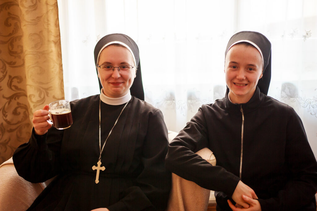 ZIMOWY ZJAZD SIÓSTR JUNIORYSTEK Juniorat ZIMOWY ZJAZD SIÓSTR JUNIORYSTEK Juniorat