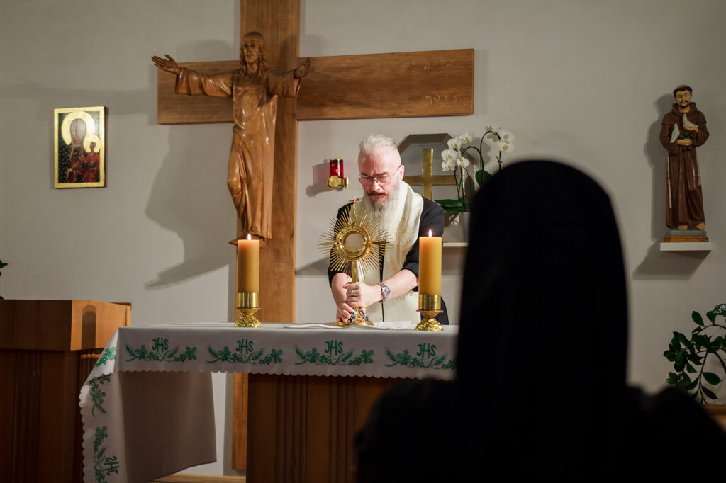 ZIMOWY ZJAZD SIÓSTR JUNIORYSTEK Juniorat ZIMOWY ZJAZD SIÓSTR JUNIORYSTEK Juniorat