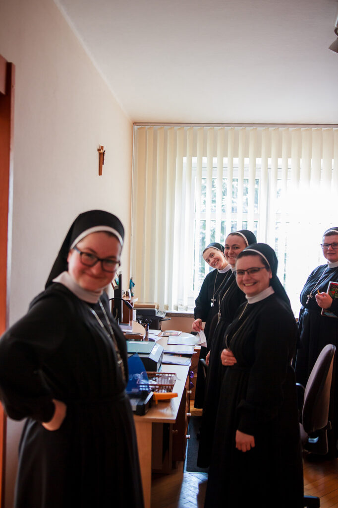 ZIMOWY ZJAZD SIÓSTR JUNIORYSTEK Juniorat ZIMOWY ZJAZD SIÓSTR JUNIORYSTEK Juniorat