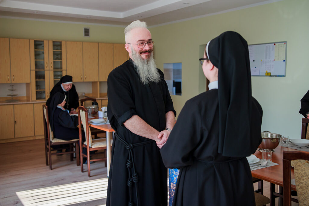 ZIMOWY ZJAZD SIÓSTR JUNIORYSTEK Juniorat ZIMOWY ZJAZD SIÓSTR JUNIORYSTEK Juniorat