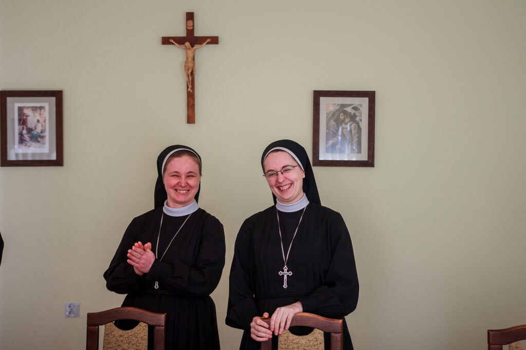 ZIMOWY ZJAZD SIÓSTR JUNIORYSTEK Juniorat ZIMOWY ZJAZD SIÓSTR JUNIORYSTEK Juniorat