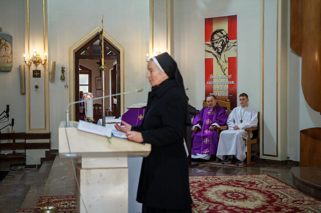 NIEDZIELA KAPŁAŃSKA W PONICACH Betańska Misja Wspierania Kapłanów NIEDZIELA KAPŁAŃSKA W PONICACH Betańska Misja Wspierania Kapłanów