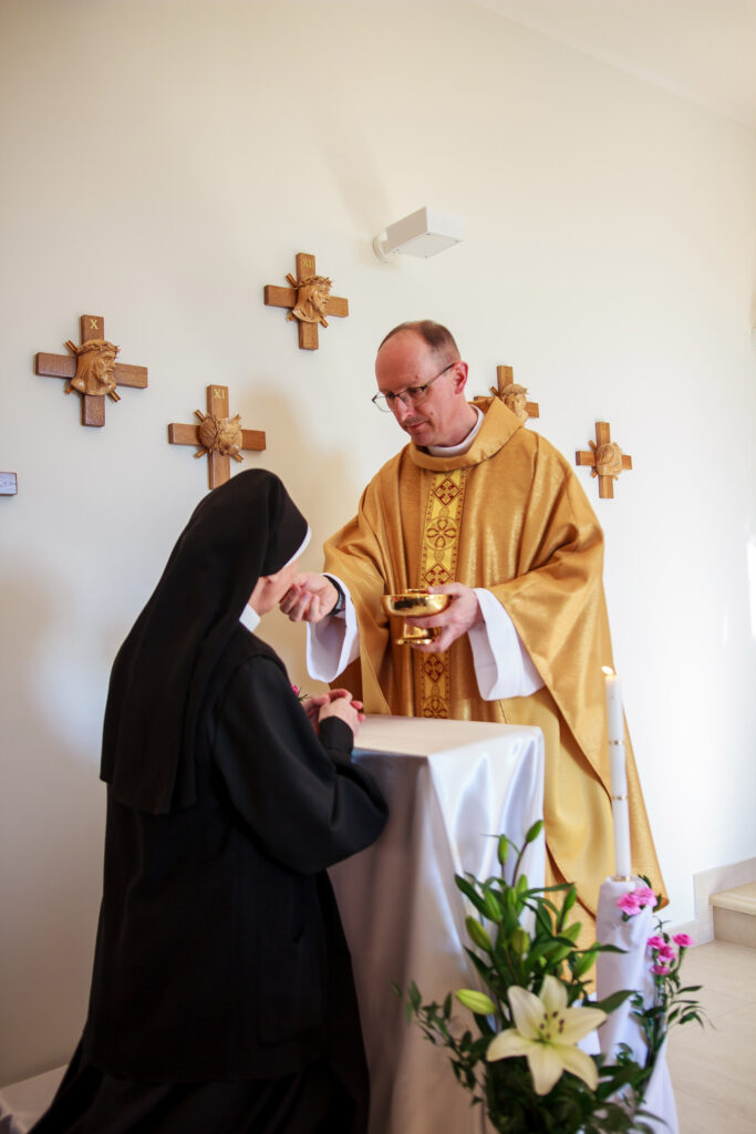 II TURA REKOLEKCJI ZAKONNYCH Z życia Zgromadzenia