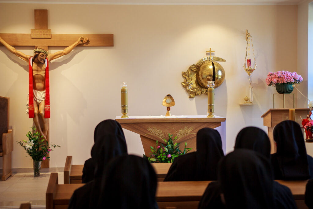 II TURA REKOLEKCJI ZAKONNYCH Z życia Zgromadzenia