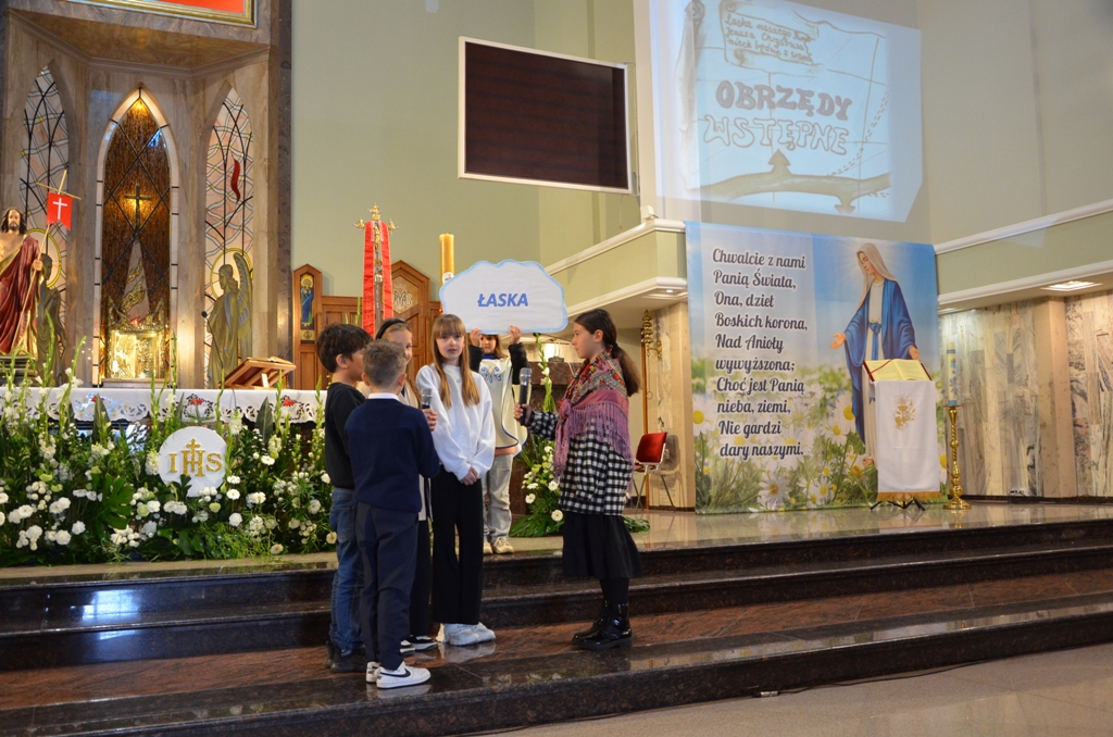 PRZEDSTAWIENIE "SKARBY MSZY ŚWIĘTEJ" Apostolstwo Sióstr