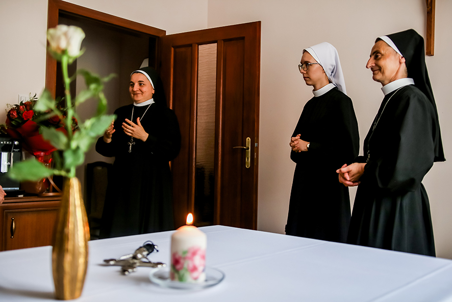 ŚLUBY ZAKONNE S. DOROTY Z życia Zgromadzenia ŚLUBY ZAKONNE S. DOROTY Z życia Zgromadzenia