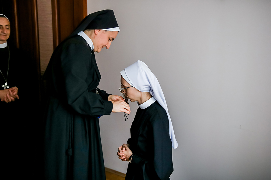 ŚLUBY ZAKONNE S. DOROTY Z życia Zgromadzenia ŚLUBY ZAKONNE S. DOROTY Z życia Zgromadzenia