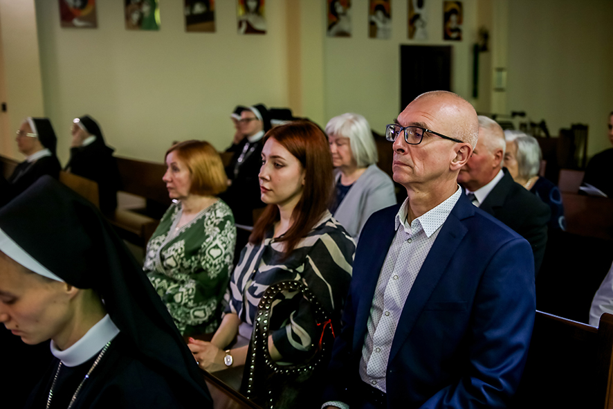 ŚLUBY ZAKONNE S. DOROTY Z życia Zgromadzenia ŚLUBY ZAKONNE S. DOROTY Z życia Zgromadzenia