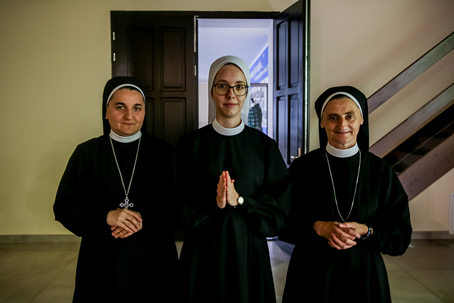 ŚLUBY ZAKONNE S. DOROTY Z życia Zgromadzenia ŚLUBY ZAKONNE S. DOROTY Z życia Zgromadzenia