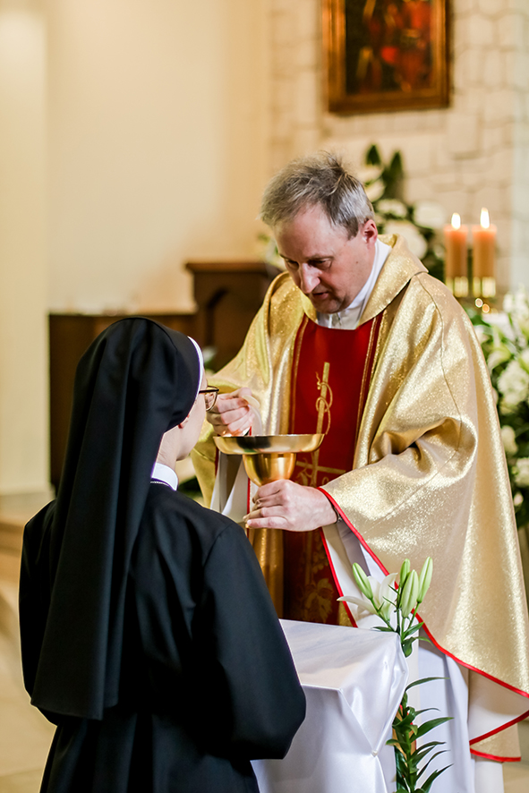 ŚLUBY ZAKONNE S. DOROTY Z życia Zgromadzenia ŚLUBY ZAKONNE S. DOROTY Z życia Zgromadzenia