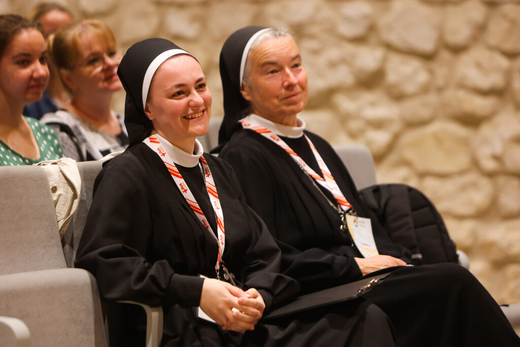 OGÓLNOPOLSKA PIELGRZYMKA OSÓB MODLĄCYCH SIĘ ZA KAPŁANÓW Betańska Misja Wspierania Kapłanów OGÓLNOPOLSKA PIELGRZYMKA OSÓB MODLĄCYCH SIĘ ZA KAPŁANÓW Betańska Misja Wspierania Kapłanów