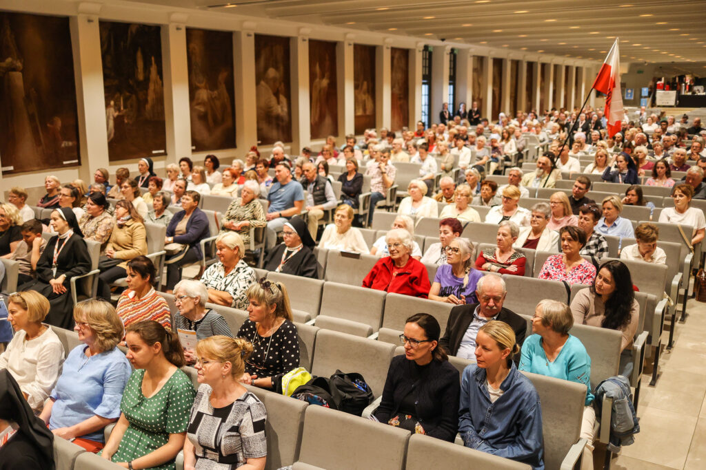 OGÓLNOPOLSKA PIELGRZYMKA OSÓB MODLĄCYCH SIĘ ZA KAPŁANÓW Betańska Misja Wspierania Kapłanów OGÓLNOPOLSKA PIELGRZYMKA OSÓB MODLĄCYCH SIĘ ZA KAPŁANÓW Betańska Misja Wspierania Kapłanów