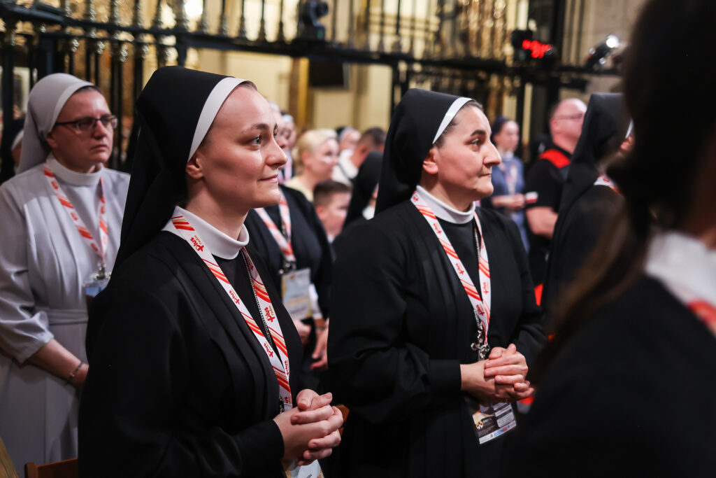 OGÓLNOPOLSKA PIELGRZYMKA OSÓB MODLĄCYCH SIĘ ZA KAPŁANÓW Betańska Misja Wspierania Kapłanów OGÓLNOPOLSKA PIELGRZYMKA OSÓB MODLĄCYCH SIĘ ZA KAPŁANÓW Betańska Misja Wspierania Kapłanów