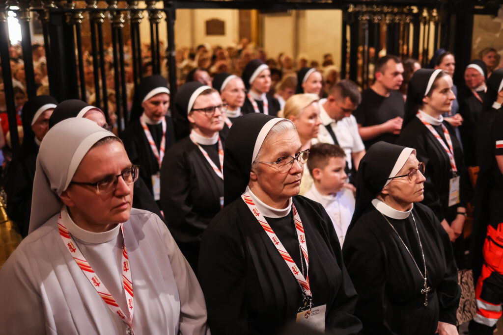 OGÓLNOPOLSKA PIELGRZYMKA OSÓB MODLĄCYCH SIĘ ZA KAPŁANÓW Betańska Misja Wspierania Kapłanów OGÓLNOPOLSKA PIELGRZYMKA OSÓB MODLĄCYCH SIĘ ZA KAPŁANÓW Betańska Misja Wspierania Kapłanów