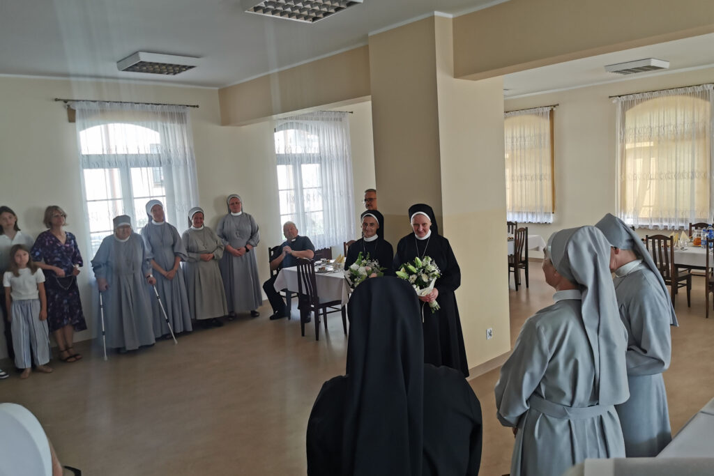 JUBILEUSZ 25LECIA ŚLUBÓW ZAKONNYCH Z życia Zgromadzenia