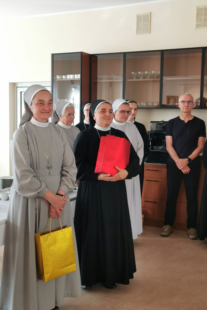 JUBILEUSZ 25LECIA ŚLUBÓW ZAKONNYCH Z życia Zgromadzenia