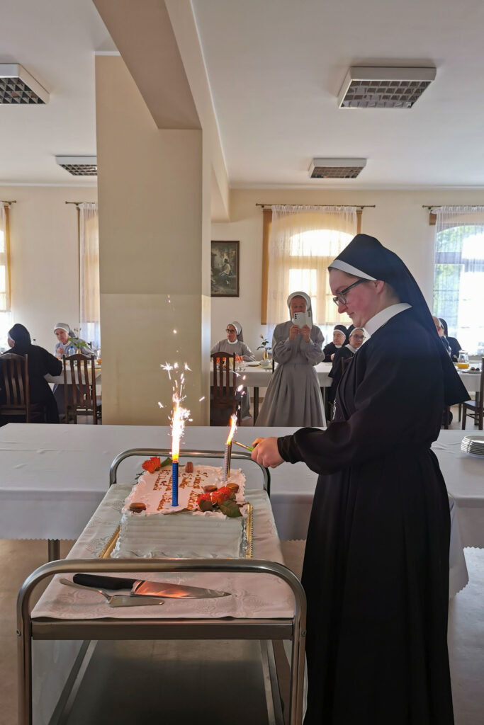JUBILEUSZ 25LECIA ŚLUBÓW ZAKONNYCH Z życia Zgromadzenia